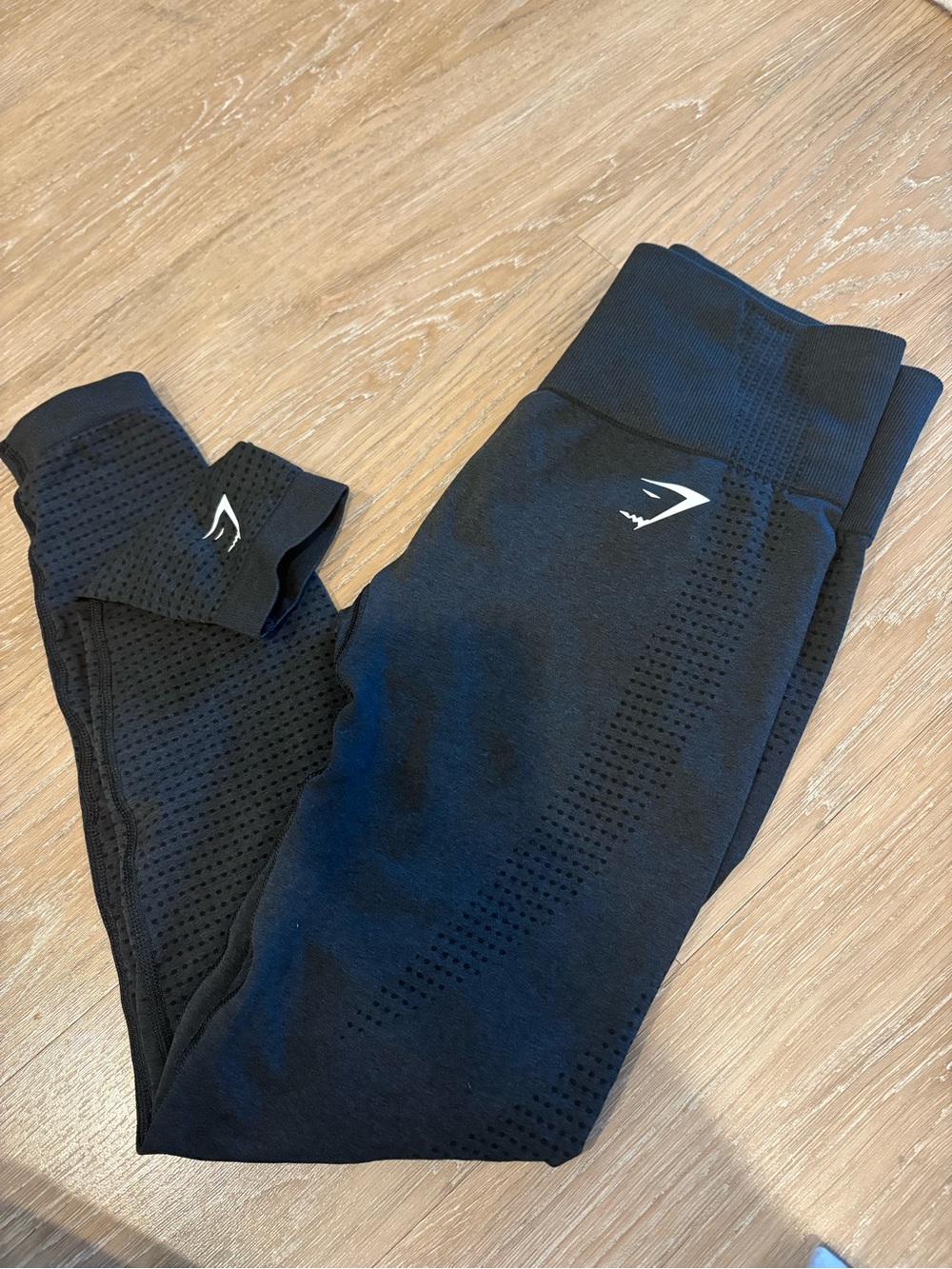 Gymshark woman’s  Black Seamless High-Rise Leggings
